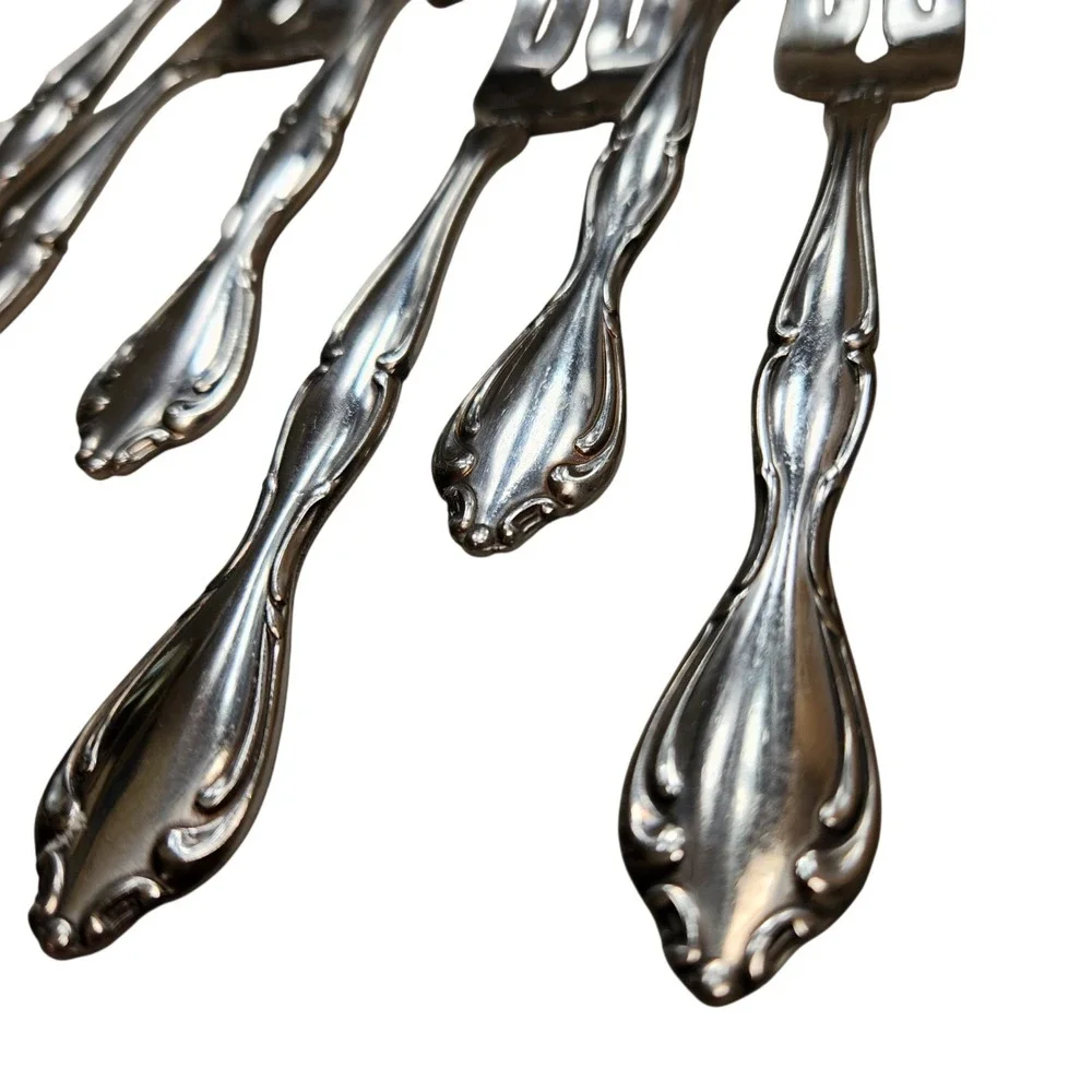 Oneida Community 5 Settings Stainless Chatelaine Flatware Betty Crocker 30 Piece